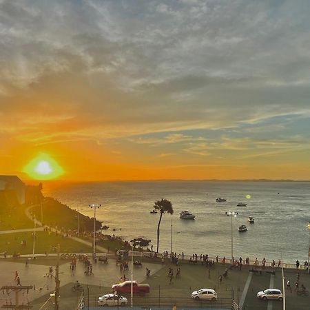 Apartamento No Farol Da Barra. Vista Deslumbrante Para O Mar! No Circuito Do Carnaval. Ao Lado Do Porto Da Barra ! 살바도르 외부 사진